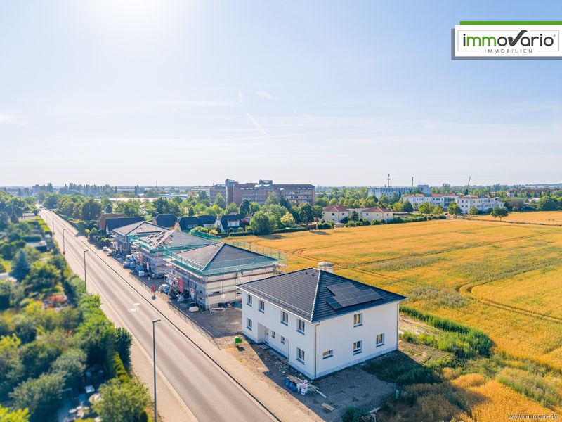 Erstbezug im Hopfengarten – moderne Doppelhaushälfte mit hochwertiger Ausstattung